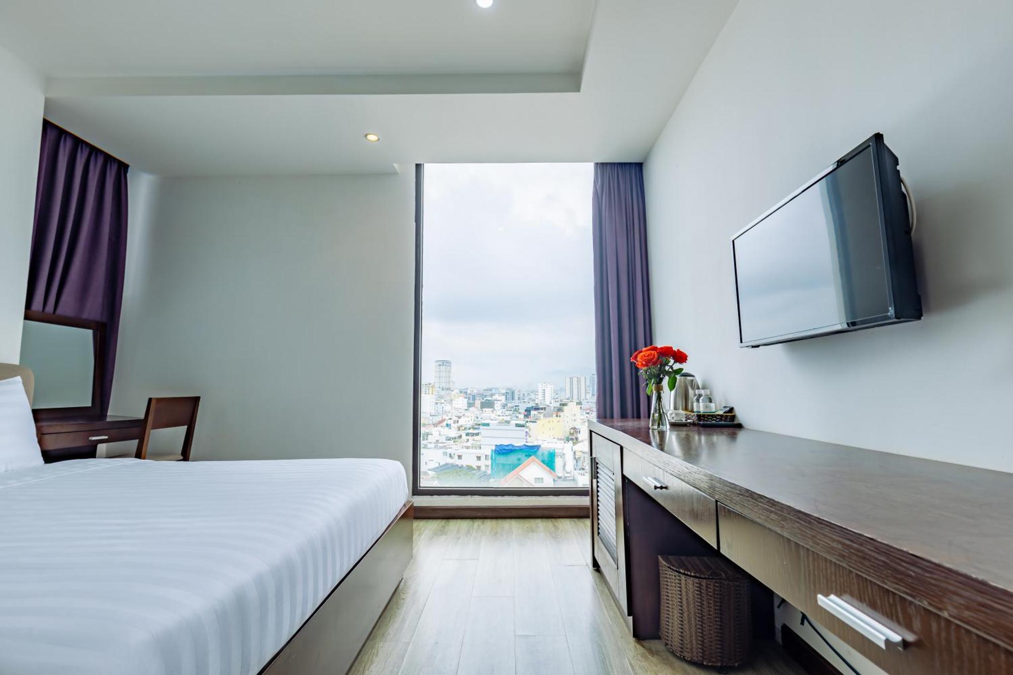 Golden Sun Apartment By New Sky Travel دا نانغ المظهر الخارجي الصورة